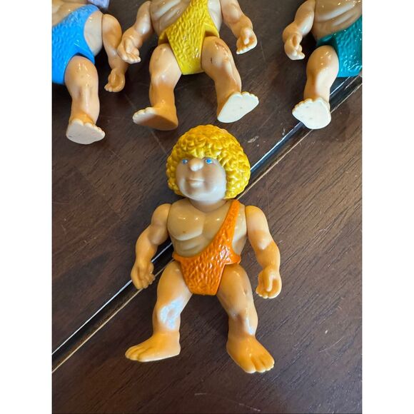 Vintage 1987 Playskool definitely dinosaurs, baby caveman bundle of four - Picture 4 of 5
